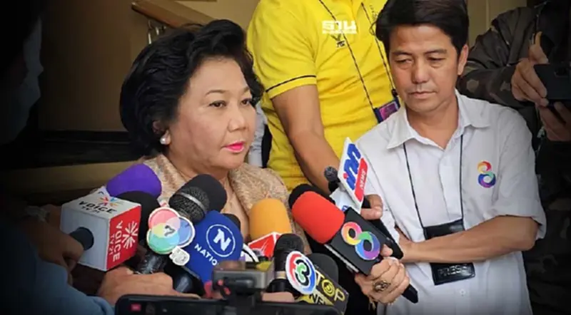 "พวงเพ็ชร" ยัน "บิ๊กโจ๊ก" โดนค้นบ้าน ไม่กระทบปมแก้ปัญหา วัดบางคลาน "พวงเพ็ชร" ยัน "บิ๊กโจ๊ก" โดนค้นบ้าน ไม่กระทบปมแก้ปัญหา วัดบางคลาน