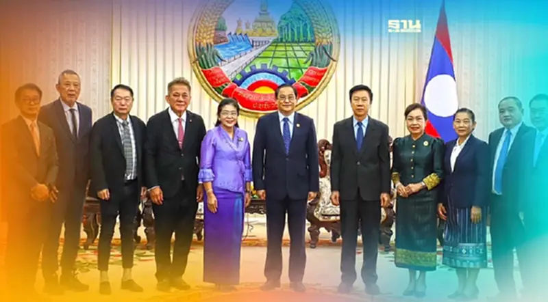 “สุดารัตน์"นำทีมนักธุรกิจเข้าคารวะนายกฯ ลาว ส่งเสริมความร่วมมือ 2 ประเทศ “สุดารัตน์"นำทีมนักธุรกิจเข้าคารวะนายกฯ ลาว ส่งเสริมความร่วมมือ 2 ประเทศ
