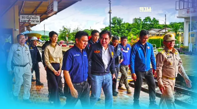 รมช.คมนาคม คาดกู้รถไฟตกรางแล้วเสร็จเปิดเส้นทางสายเหนือเย็นนี้ รมช.คมนาคม คาดกู้รถไฟตกรางแล้วเสร็จเปิดเส้นทางสายเหนือเย็นนี้