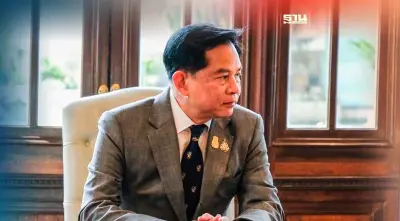 "พีระพันธุ์"ตั้งคณะทำงานแก้ปัญหา NGV หลังรถร่วมฯยื่นข้อเรียกร้อง