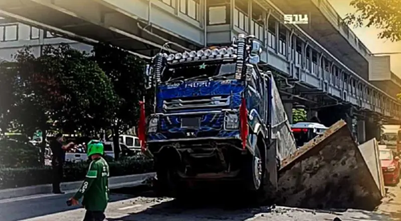 เปิดราคาประเมินที่ดิน สุขุมวิท 64/1 จุดเกิดเหตุรถบรรทุกดาวเขียว เปิดราคาประเมินที่ดิน สุขุมวิท 64/1 จุดเกิดเหตุรถบรรทุกดาวเขียว
