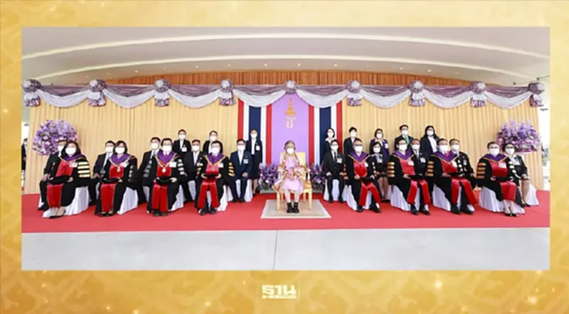 กรมสมเด็จพระเทพฯ พระราชทานปริญญาบัตรผู้สำเร็จการศึกษาสถาบันวิทยสิริเมธี กรมสมเด็จพระเทพฯ พระราชทานปริญญาบัตรผู้สำเร็จการศึกษาสถาบันวิทยสิริเมธี