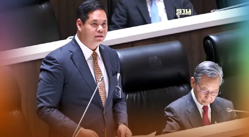 “สรรเพชญ”ฉะรัฐบาลแต่งตัวเลขเงินนอกงบประมาณ ทำเกินดุลเกือบ 3 แสนล้านบาท 