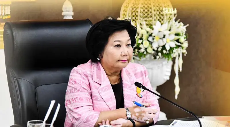 พวงเพ็ชร จับมือ 10 ห้างบิ๊กค้าปลีก ไม่นำสินค้าหมดอายุ จัดกระเช้าปีใหม่