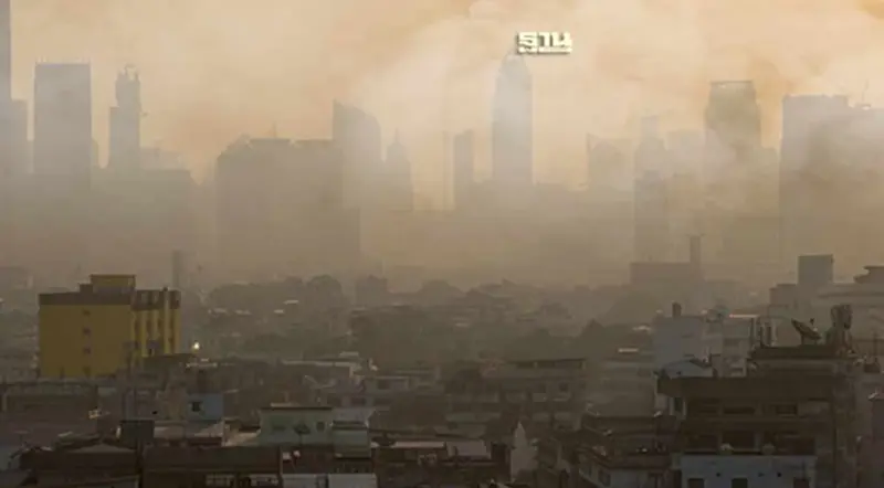 คนกรุงอ่วม บ่ายวันนี้ค่าฝุ่นพิษ PM2.5 เกินมาตรฐาน 37 พื้นที่ คนกรุงอ่วม บ่ายวันนี้ค่าฝุ่นพิษ PM2.5 เกินมาตรฐาน 37 พื้นที่