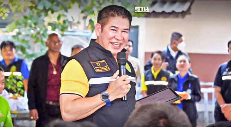 รมว.ธรรมนัส ลงเกาะพยาม ลุยพัฒนาพื้นที่ สปก. รมว.ธรรมนัส ลงเกาะพยาม ลุยพัฒนาพื้นที่ สปก.