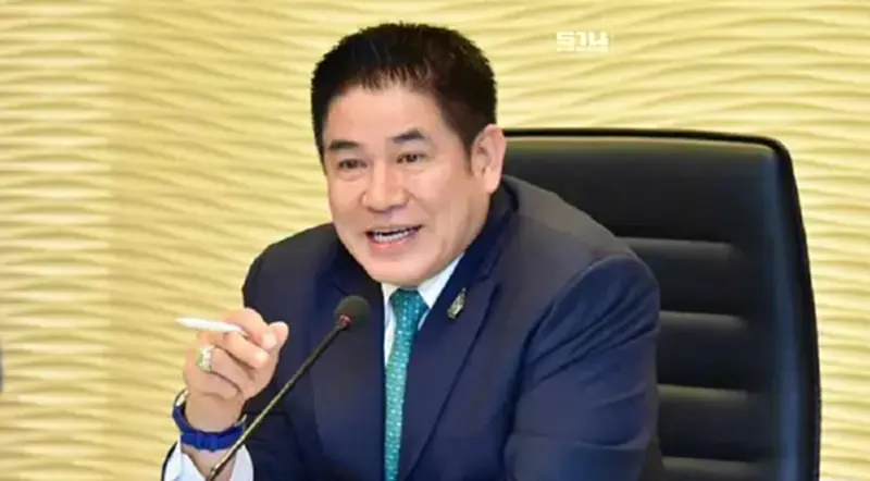 ธรรมนัส สั่งตรวจสอบ ปม "ศรีสุวรรณ" รีดไถอธิบดีกรมการข้าว ธรรมนัส สั่งตรวจสอบ ปม "ศรีสุวรรณ" รีดไถอธิบดีกรมการข้าว