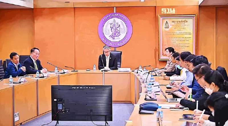 "กระทรวงอุตสาหกรรม"ล้อมคอกผู้ผลิตพลุ ลุยแก้พ.ร.บ.กำหนดให้เป็นโรงงาน