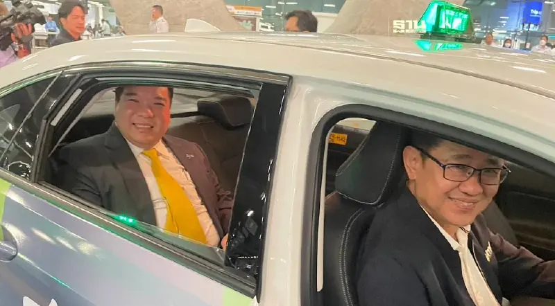 AOT นำรถแท็กซี่ไฟฟ้ามาให้บริการในสนามบินสุวรรณภูมิแล้ว