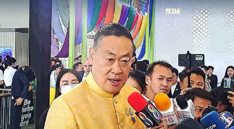 "นายกฯ" ห่วงปม "ขบวนเสด็จ" กระทบสามัคคีชาติ แนะเปิดเวทีพูดคุย