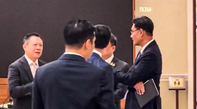 อินไซด์บอร์ดดิจิทัลวอลเล็ต จบไม่ลง ซื้อเวลา 30 วัน