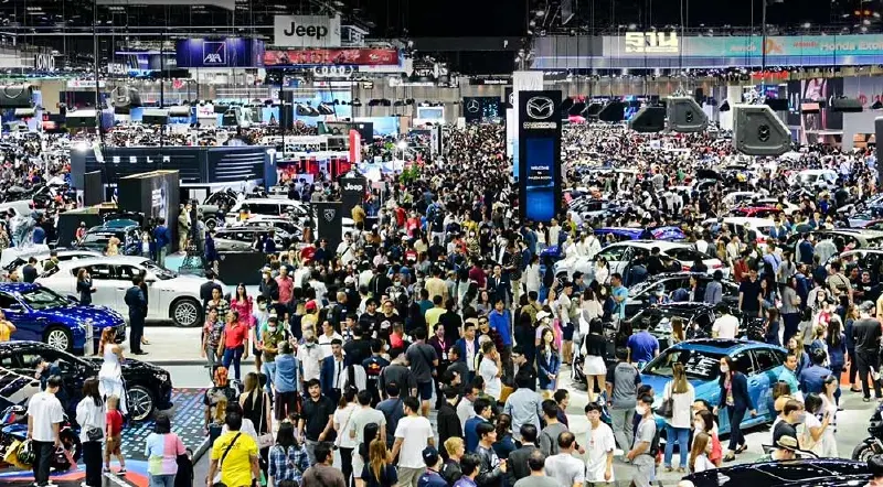 โตโยต้า คาดยอดขายรถไทยปี 67 ทะลุ 8 แสนคัน โต 3 %