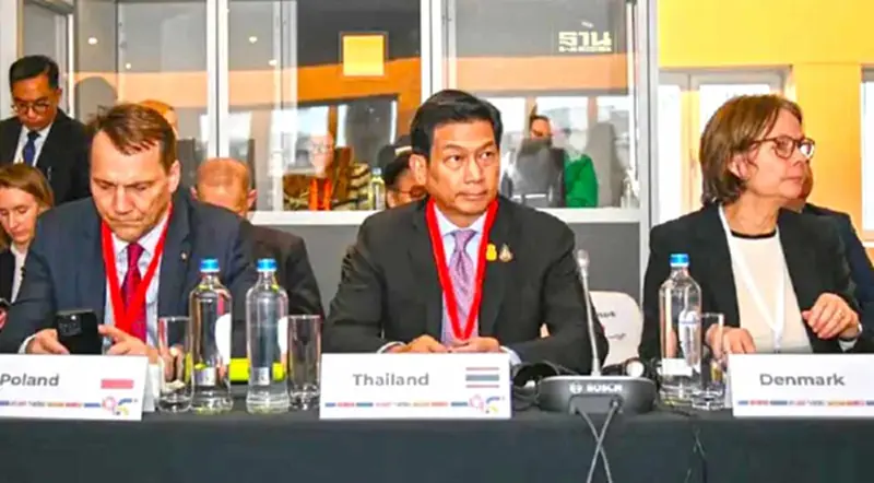 ไทยเสนอ 3 วาระสำคัญความร่วมมือ “หุ้นส่วนยุทธศาสตร์อียู-อาเซียน" ไทยเสนอ 3 วาระสำคัญความร่วมมือ “หุ้นส่วนยุทธศาสตร์อียู-อาเซียน"