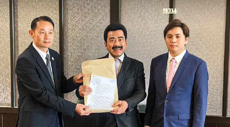 “เอกชน” ควง “ศรัณย์วุฒิ” ร้องศธ.เบรกประมูลพิมพ์แบบเรียน “เอกชน” ควง “ศรัณย์วุฒิ” ร้องศธ.เบรกประมูลพิมพ์แบบเรียน
