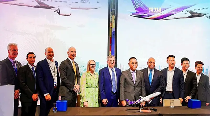 การบินไทยจัดหาเครื่องบินโบอิ้ง 787 Dreamliner ลำใหม่ 45 ลำ การบินไทยจัดหาเครื่องบินโบอิ้ง 787 Dreamliner ลำใหม่ 45 ลำ