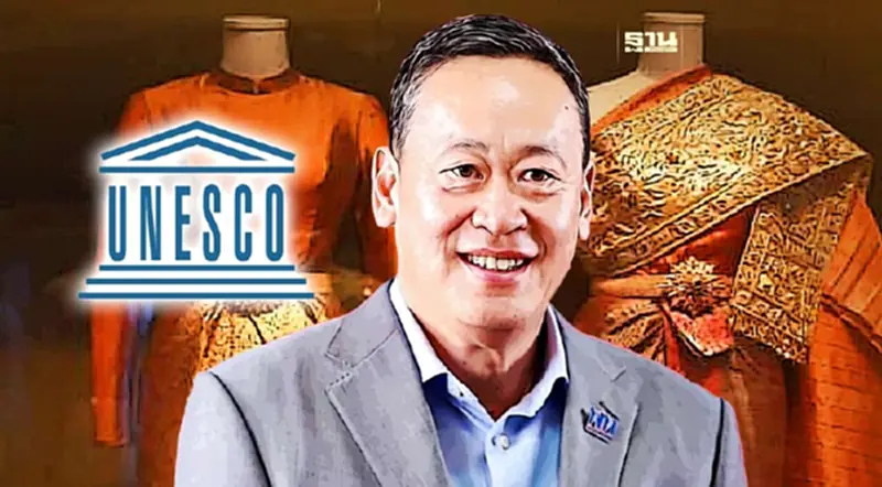 นายกฯ สั่ง รมว.วัฒนธรรม ดัน "ชุดไทยพระราชนิยม" ขึ้นทะเบียนยูเนสโก นายกฯ สั่ง รมว.วัฒนธรรม ดัน "ชุดไทยพระราชนิยม" ขึ้นทะเบียนยูเนสโก