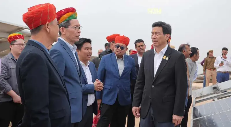 "ปานปรีย์" บุกอินเดียดูโรงไฟฟ้า solar ใหญ่ที่สุดในโลก