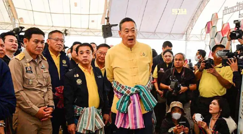 "สุริยะ”แจงสนามบินพะเยาคุ้มลงทุน ชงของบ 42 ล้านจ้างออกแบบ "สุริยะ”แจงสนามบินพะเยาคุ้มลงทุน ชงของบ 42 ล้านจ้างออกแบบ
