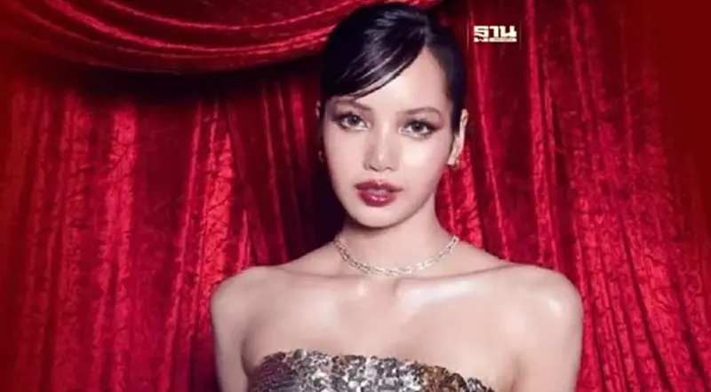 LISA สาดความสวยแบบตะโกน! ฉลองวันเกิด 27 ปีที่กทม. พร้อม Q&A ตอบทุกคำถาม LISA สาดความสวยแบบตะโกน! ฉลองวันเกิด 27 ปีที่กทม. พร้อม Q&A ตอบทุกคำถาม