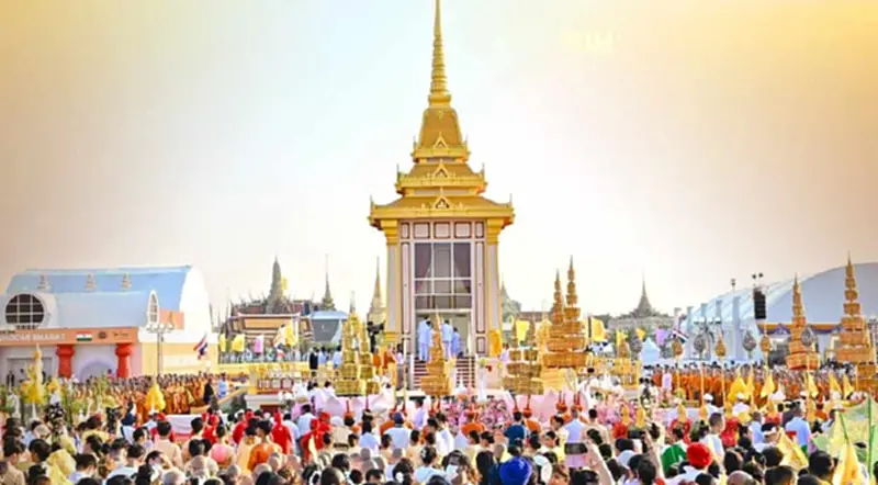 ถ่ายทอดสดพิธีอัญเชิญพระบรมสารีริกธาตุ ประดิษฐานชั่วคราวที่เชียงใหม่ ถ่ายทอดสดพิธีอัญเชิญพระบรมสารีริกธาตุ ประดิษฐานชั่วคราวที่เชียงใหม่