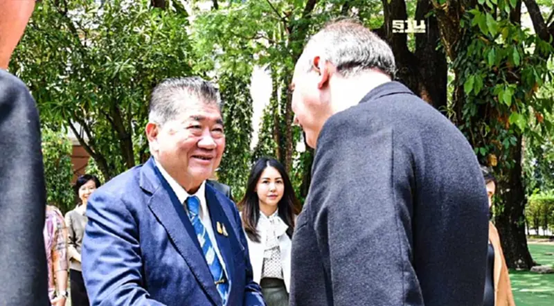 “ภูมิธรรม” ถก รมต.อังกฤษ เตรียมลงนาม MOU กลางปีนี้ ดัน FTA ให้สำเร็จ “ภูมิธรรม” ถก รมต.อังกฤษ เตรียมลงนาม MOU กลางปีนี้ ดัน FTA ให้สำเร็จ