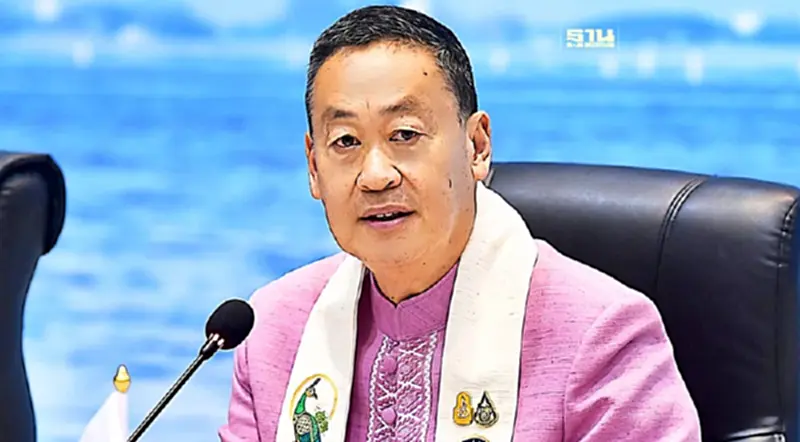 ครม.สัญจร พะเยา เจียดงบ 300 ล้าน ดัน 13 โครงการบูมภาคเหนือ ครม.สัญจร พะเยา เจียดงบ 300 ล้าน ดัน 13 โครงการบูมภาคเหนือ