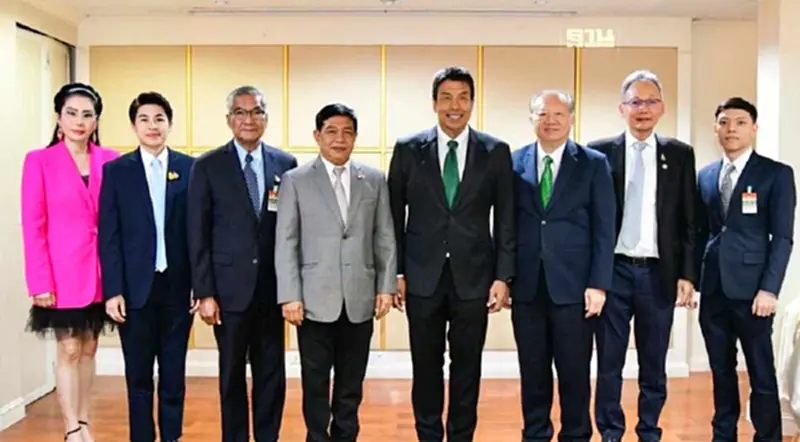 “อลงกรณ์-ชัชชาติ“ผนึก“กทม.-จีน”แก้ปัญหา PM 2.5 - ลดโลกร้อน “อลงกรณ์-ชัชชาติ“ผนึก“กทม.-จีน”แก้ปัญหา PM 2.5 - ลดโลกร้อน