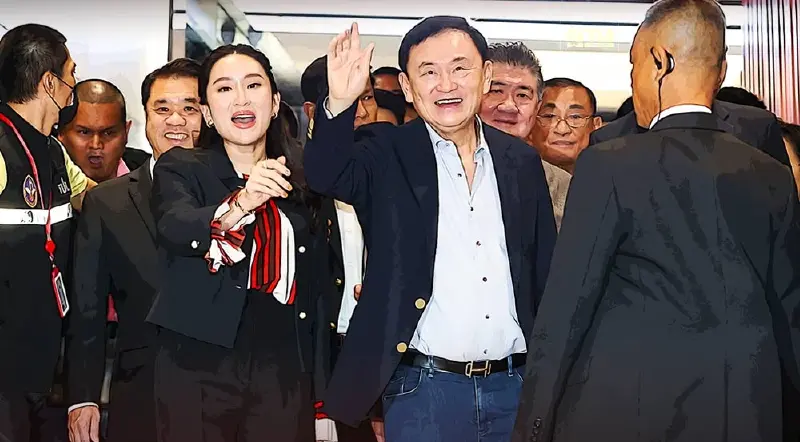 อินไซด์  ”ทักษิณ “เข้าพรรคเพื่อไทย 1 ชั่วโมง 37 นาที