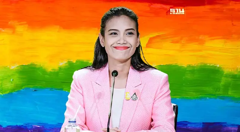 “สมรสเท่าเทียม” ลุ้นกมธ. นัดถกรอบพิเศษวันนี้ รับรองร่างกฎหมาย