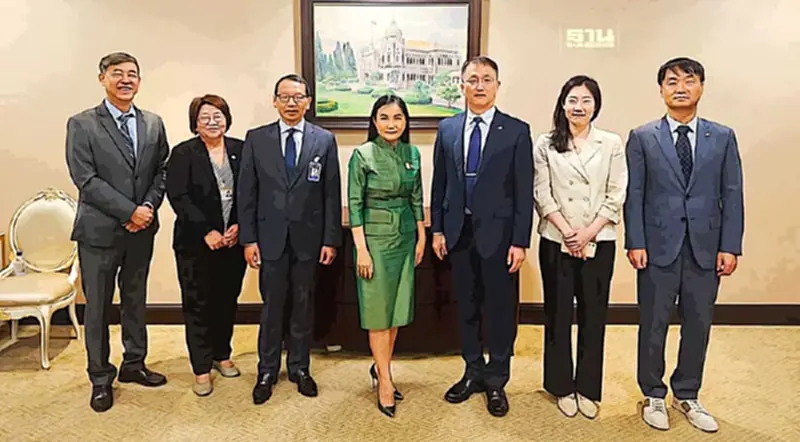 “นฤมล”เผยภาคเอกชนเกาหลีใต้ลงพื้นที่ชลบุรี-ระยองพิจารณาลงทุนใน EEC “นฤมล”เผยภาคเอกชนเกาหลีใต้ลงพื้นที่ชลบุรี-ระยองพิจารณาลงทุนใน EEC
