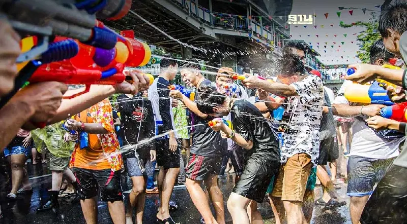 “เทศกาลสงกรานต์“ คึกคัก คาดเงินสะพัด 1.9 แสนล้าน เศรษฐกิจโตเพิ่ม 0.3%