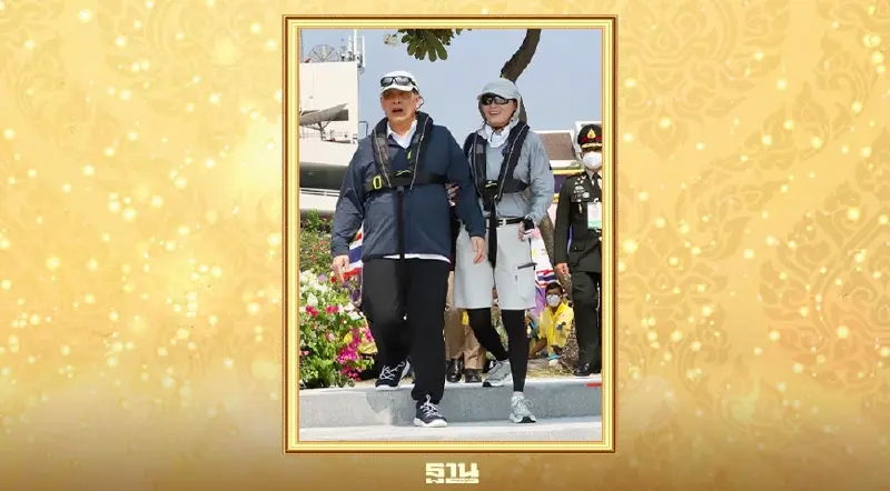 ในหลวงทอดพระเนตรพระราชินีทรงแข่งเรือใบข้ามอ่าว เส้นทางชะอำ-อ่าวเตยงาม