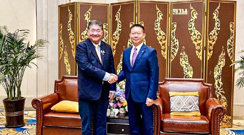 "ภูมิธรรม" เจรจาผู้ว่าฯสิบสองปันนา เร่งเพิ่มตู้ส่งผลไม้-ส่งออกโคมีชีวิต "ภูมิธรรม" เจรจาผู้ว่าฯสิบสองปันนา เร่งเพิ่มตู้ส่งผลไม้-ส่งออกโคมีชีวิต