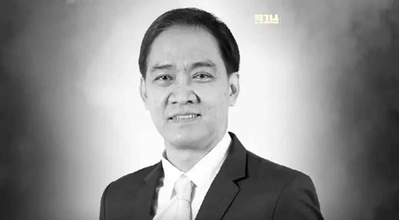 อาลัย "กีรติ รัชโน" ปลัดกระทรวงพาณิชย์ เสียชีวิตอย่างสงบ ในวัย 56ปี อาลัย "กีรติ รัชโน" ปลัดกระทรวงพาณิชย์ เสียชีวิตอย่างสงบ ในวัย 56ปี