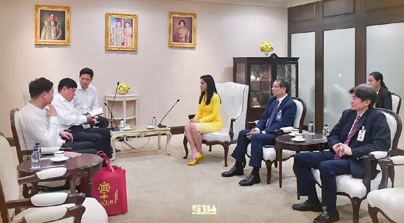 “นฤมล”เผยบริษัทของจีนสนใจลงทุนสร้างโรงงานน้ำตาลในไทย “นฤมล”เผยบริษัทของจีนสนใจลงทุนสร้างโรงงานน้ำตาลในไทย