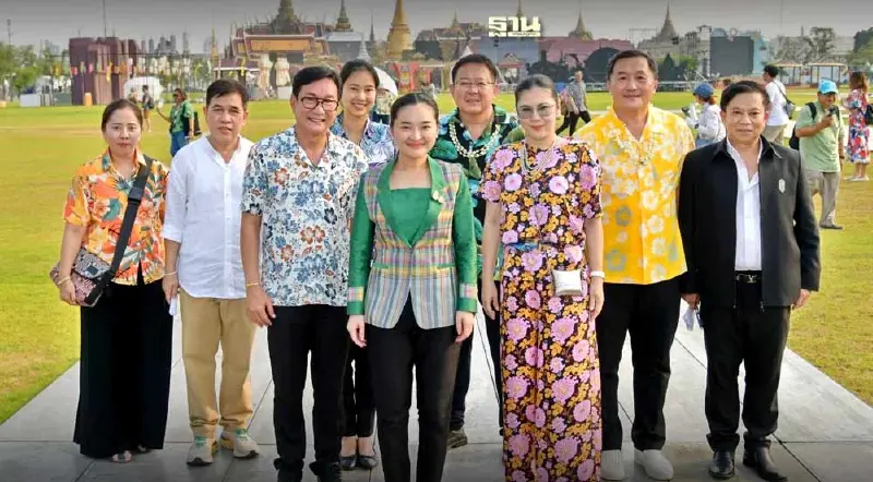 เย็นทั่วหล้า มหาสงกรานต์ 2567 ชมพาเหรดมหาสงกรานต์ บนอัฒจันทร์ 2 พันที่นั่ง