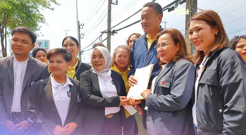 สภาอุตฯท่องเที่ยวภูเก็ต ขอนายกฯ 4 โครงการ ยกมาตรฐานท่องเที่ยวระดับสากล