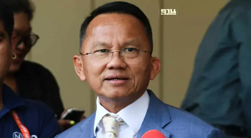 สมศักดิ์ พร้อมลุยงานสาธารณสุข หลังถวายสัตย์ฯ ยันไม่มีปัญหากับ "ชลน่าน” สมศักดิ์ พร้อมลุยงานสาธารณสุข หลังถวายสัตย์ฯ ยันไม่มีปัญหากับ "ชลน่าน”