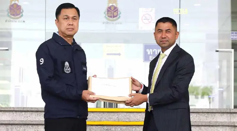 "บิ๊กโจ๊ก" บุก ป.ป.ช.อีกรอบ ยื่นสอบ พล.ต.อ.ธนา - พนักงานสอบสวน 200 คน ผิดม.157