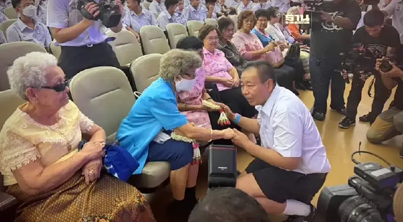 200 ศิษย์เก่าสวนกุหลาบ รุ่น 97 ร่วมรับน้อง ม. 1 รุ่น 148 เปิดเทอมวันแรก 2567