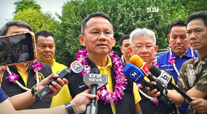 "สมศักดิ์ เทพสุทิน” เปิดเผยกรมวิทยาศาสตร์การแพทย์ ยังไม่ได้ตรวจข้าว 10 ปี "สมศักดิ์ เทพสุทิน” เปิดเผยกรมวิทยาศาสตร์การแพทย์ ยังไม่ได้ตรวจข้าว 10 ปี