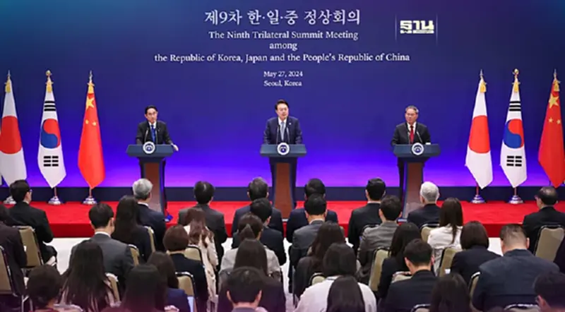 จีน-ญี่ปุ่น-เกาหลีใต้ จับมือผลักดันการค้า-การลงทุน หนุน FTA ไตรภาคี จีน-ญี่ปุ่น-เกาหลีใต้ จับมือผลักดันการค้า-การลงทุน หนุน FTA ไตรภาคี