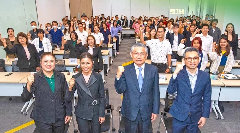 “ซีพีเอฟ”เดินหน้าช่วยคนตัวเล็กต่อเนื่องเสริมทักษะคู่ค้าธุรกิจ “ซีพีเอฟ”เดินหน้าช่วยคนตัวเล็กต่อเนื่องเสริมทักษะคู่ค้าธุรกิจ