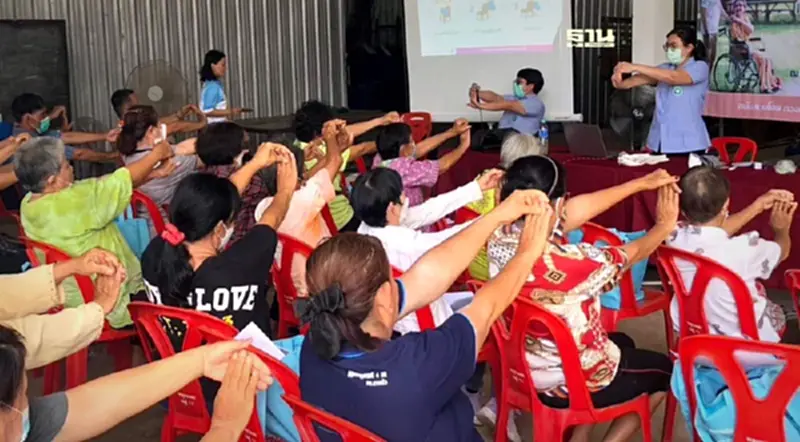 รพ.เวชชารักษ์ ลำปาง เปิดคลินิกวัยเก๋า เพื่อคุณภาพชีวิตที่ดีของผู้สูงวัย รพ.เวชชารักษ์ ลำปาง เปิดคลินิกวัยเก๋า เพื่อคุณภาพชีวิตที่ดีของผู้สูงวัย