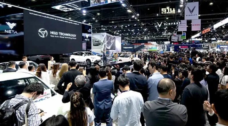 ผลสำรวจชี้ คนไทยสนใจรถยนต์ไฟฟ้า EV ลดลง ผลสำรวจชี้ คนไทยสนใจรถยนต์ไฟฟ้า EV ลดลง