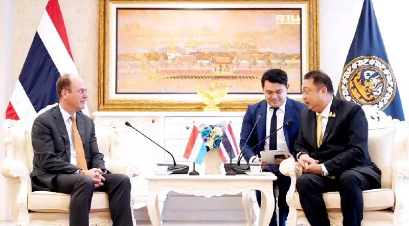 "สุชาติ" ถกทูตลักเซมเบิร์ก ชวนขยายการลงทุนในไทย ดันการเจรจา FTA ไทย-อียู