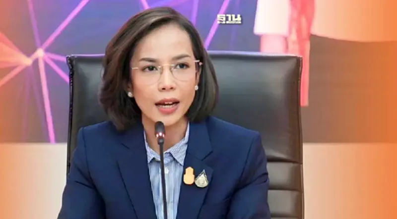 “พิมพ์ภัทรา” ชี้ขรก.ต้องทำเพื่อปชช. เสียกำลังใจไม่ได้ หลังอธิบดีกรอ. ลาออก “พิมพ์ภัทรา” ชี้ขรก.ต้องทำเพื่อปชช. เสียกำลังใจไม่ได้ หลังอธิบดีกรอ. ลาออก