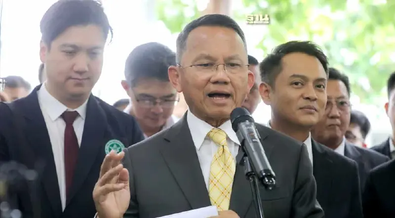 "สมศักดิ์" รับหนังสือเครือข่ายกัญชา ย้ำใช้ "กัญชา"ทางการแพทย์เท่านั้น "สมศักดิ์" รับหนังสือเครือข่ายกัญชา ย้ำใช้ "กัญชา"ทางการแพทย์เท่านั้น