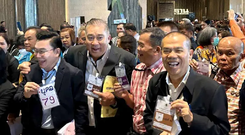 คึกคัก เริ่มแล้วศึกชิงเก้าอี้ สว. 200 คน ผู้เข้ารอบเกือบ 3 พันคนทยอยเข้าพื้นที่