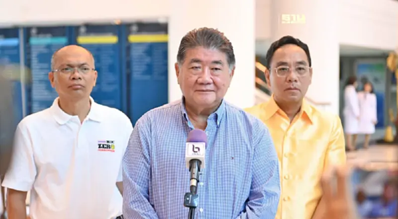 “ภูมิธรรม” มั่นใจเอกชนสนใจประมูลข้าว 10 ปี 15,000 ตัน “ภูมิธรรม” มั่นใจเอกชนสนใจประมูลข้าว 10 ปี 15,000 ตัน